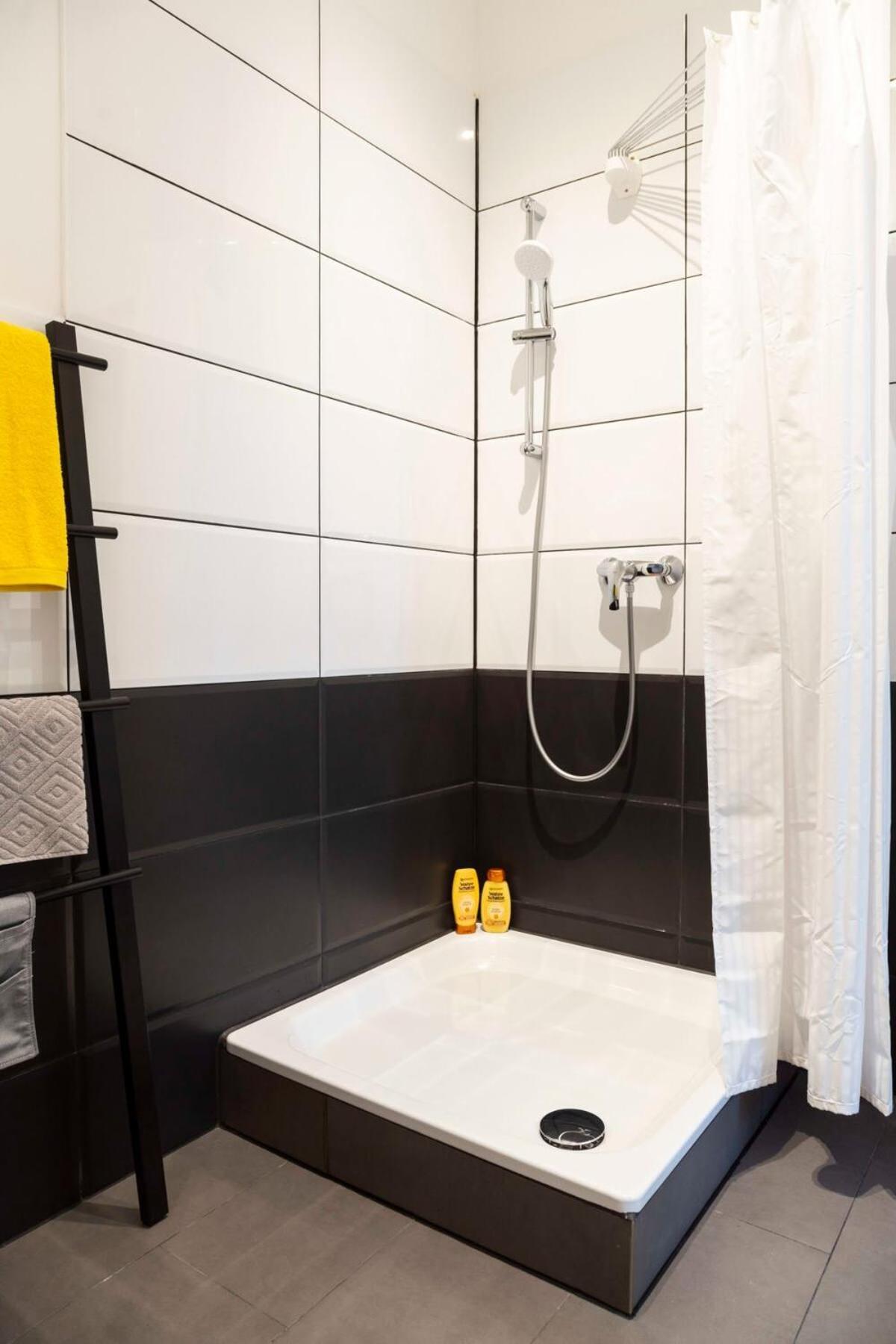 Spacious Family Apartment At Mauerpark Plus Selfcheckin Βερολίνο Εξωτερικό φωτογραφία